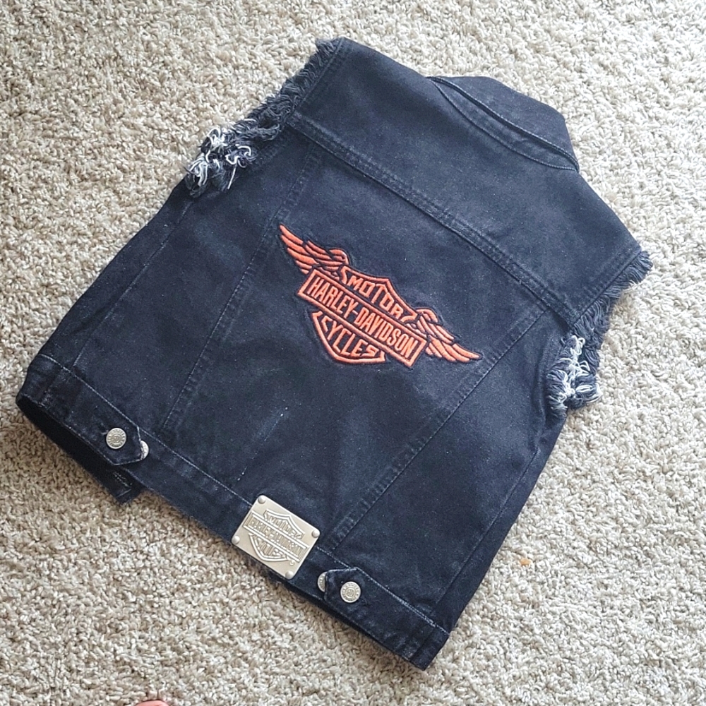 Boys vest